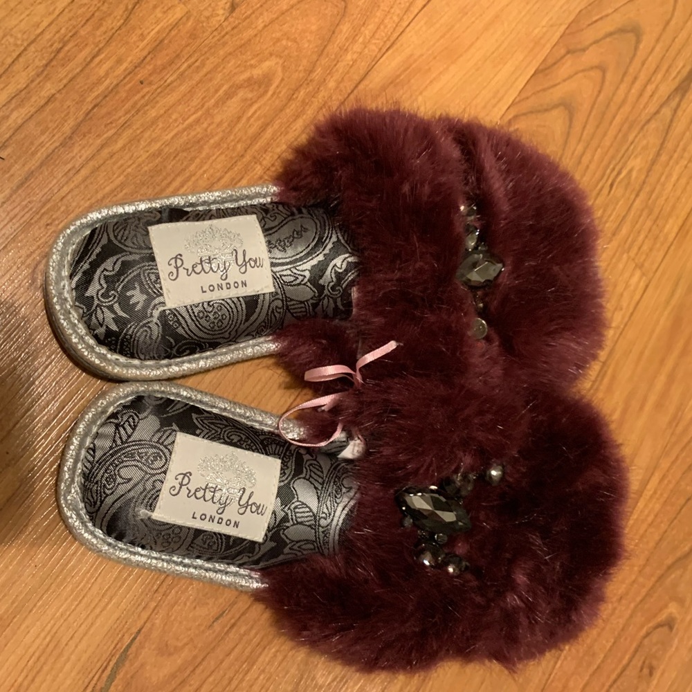 Cute House slippers